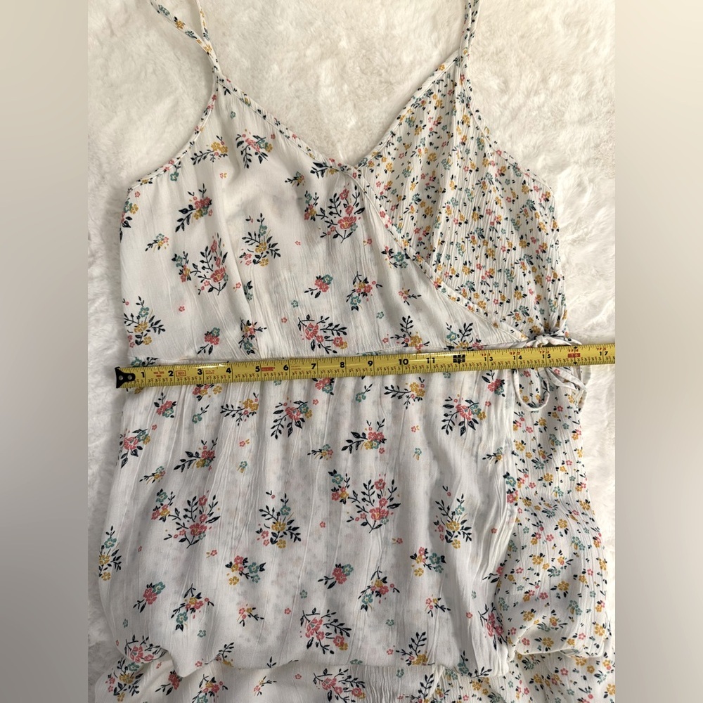 Mudd Super Soft Dainty Floral Boho Country Chic Faux Wrap Midi Summer Dress - Picture 12 of 13